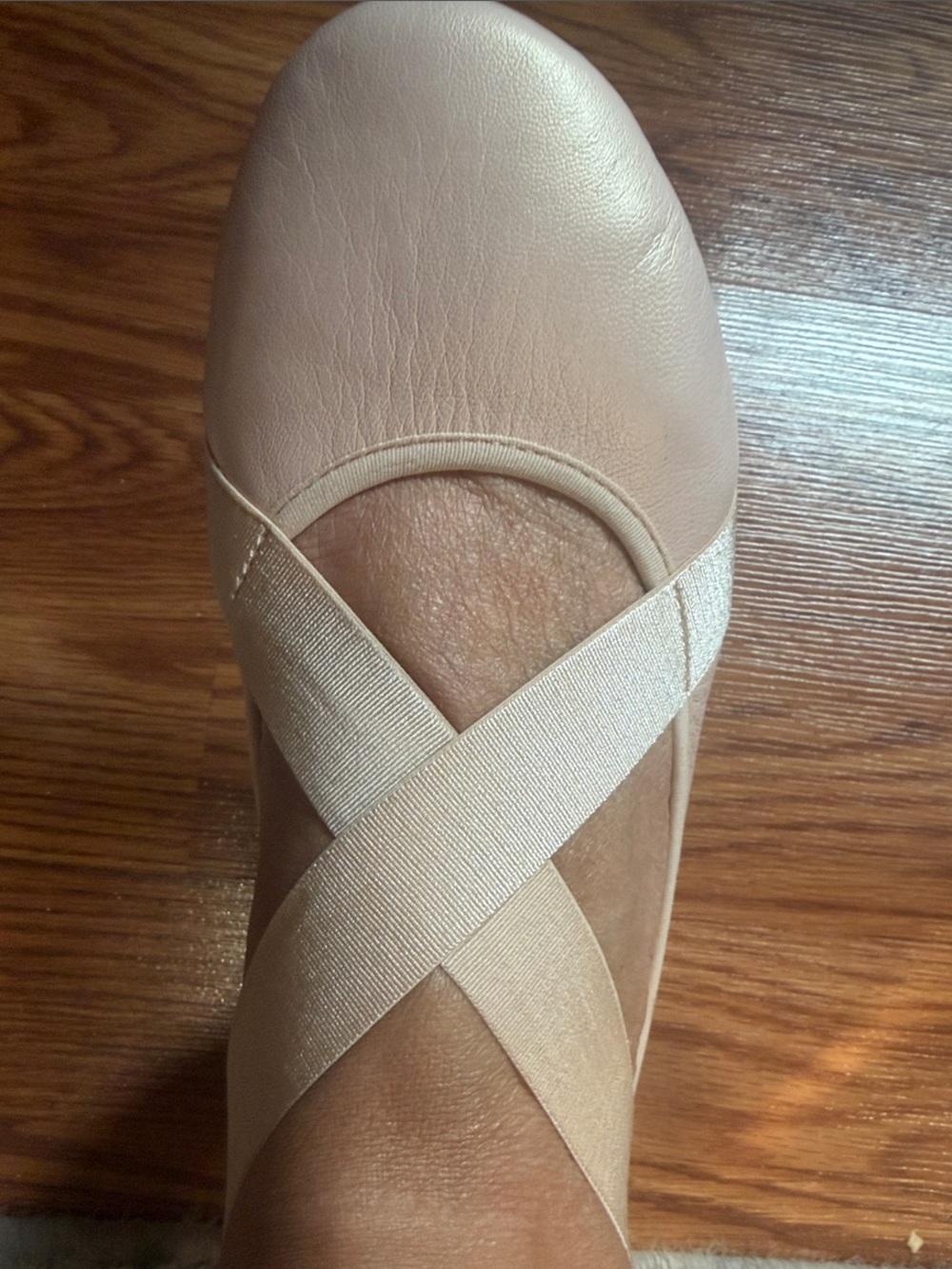 Lightweight ballet flats